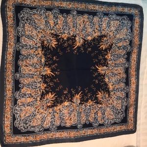 Vintage jean Parel scarf